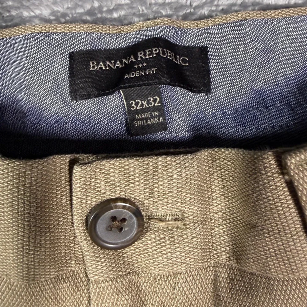 Banana Republic Aiden Fit Chinos Mens 32x32 Tan Khaki Textured Dobby Pants